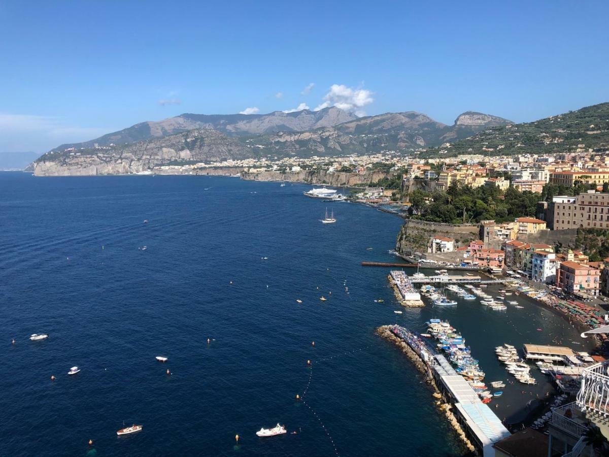 Villa D'Esposito - Sorrento Coast Сант'Анджелло Экстерьер фото