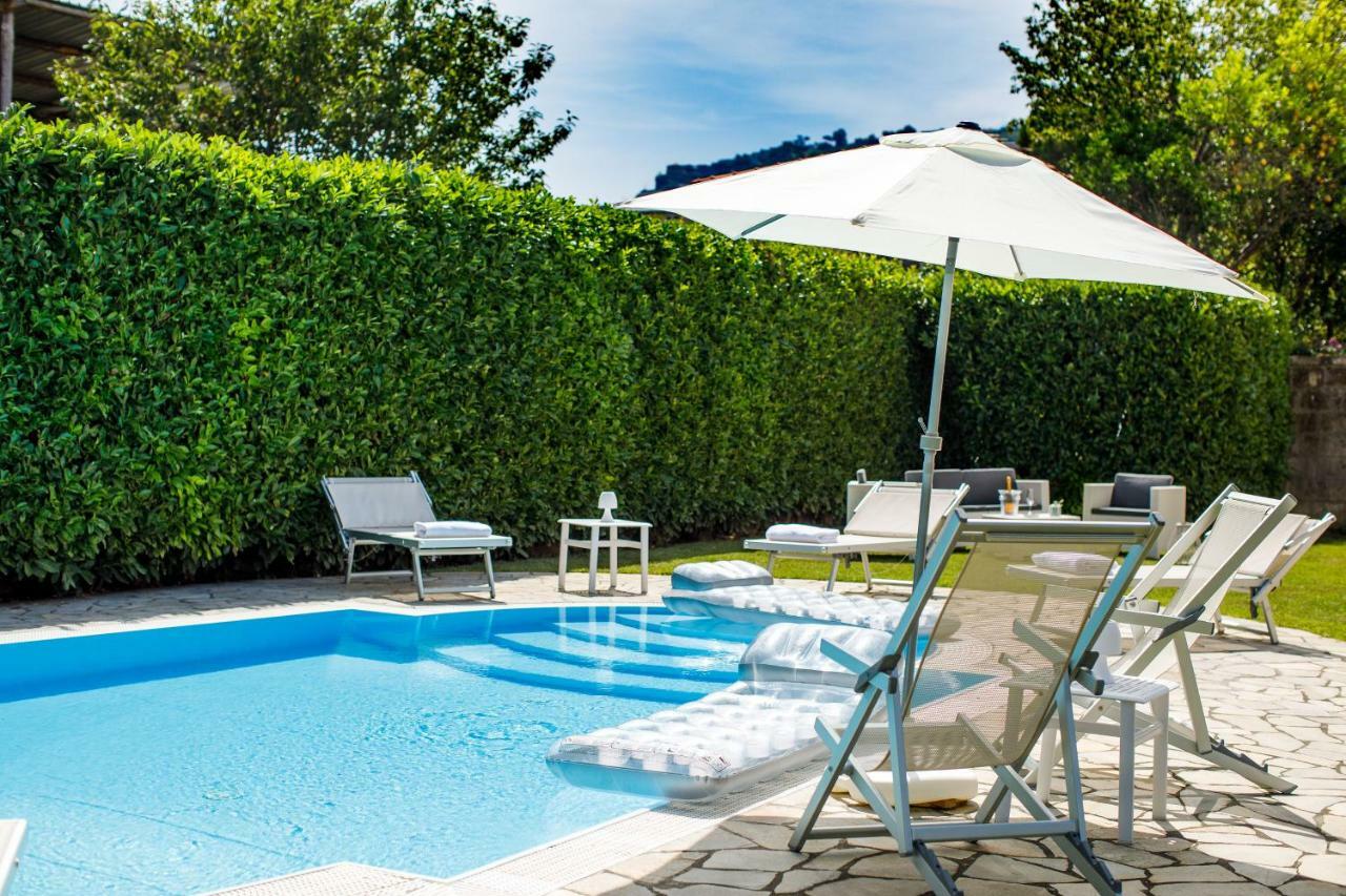 Villa D'Esposito - Sorrento Coast Сант'Анджелло Экстерьер фото